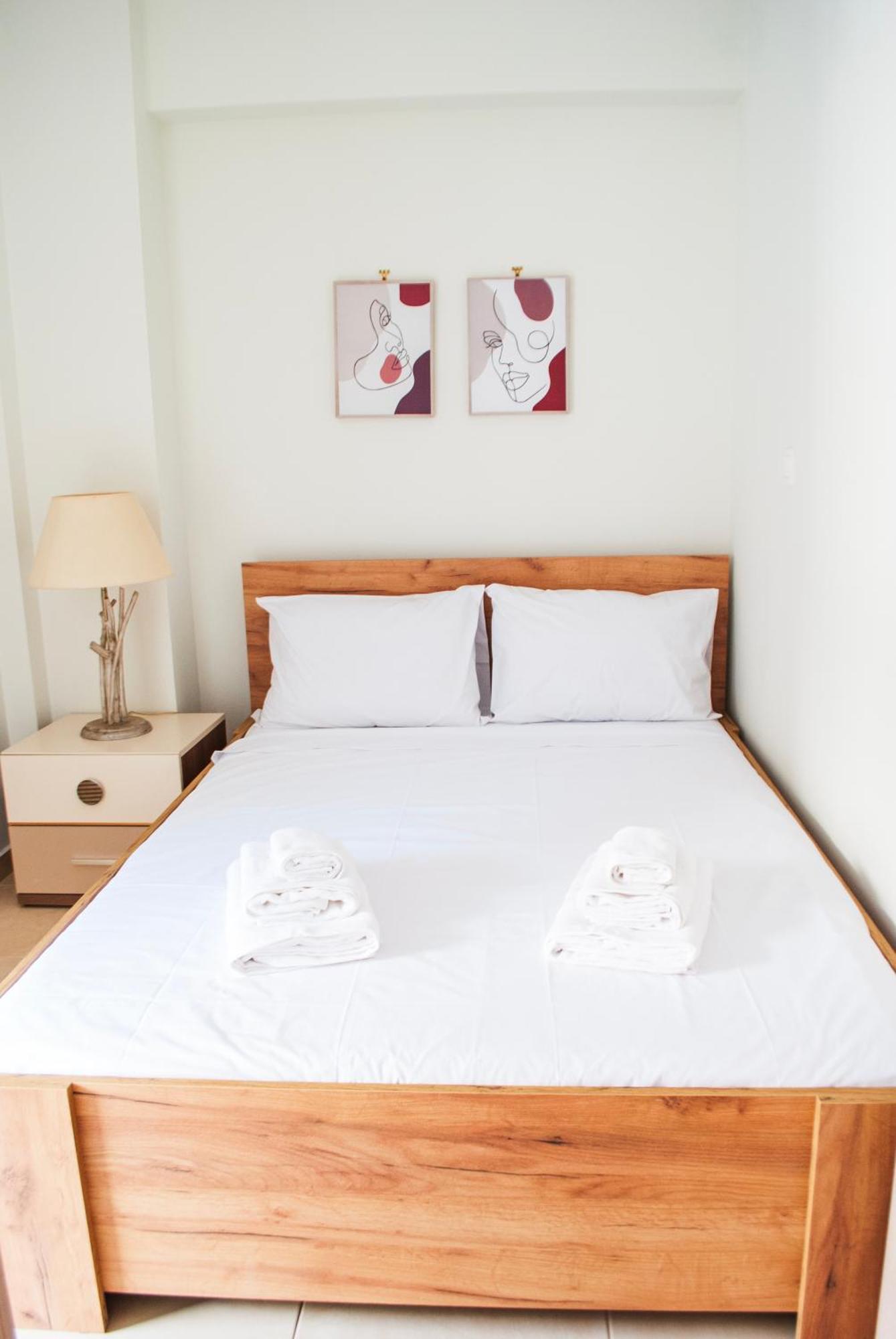 Apartment Your Athenian Hideaway: Cozy In The Center
